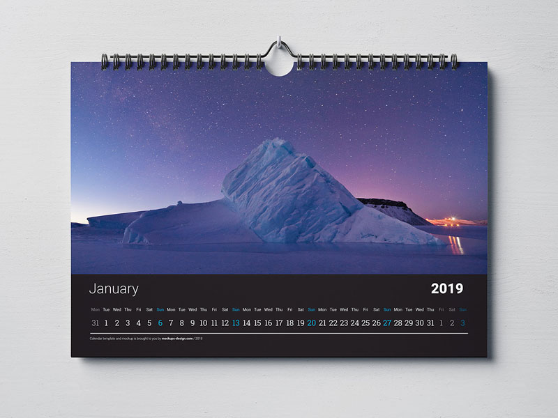 Horizontal Wall Calendar PSD Mockup